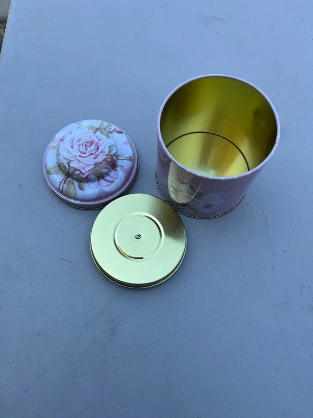 Pink, Victorian Floral Decorative Tin Canister